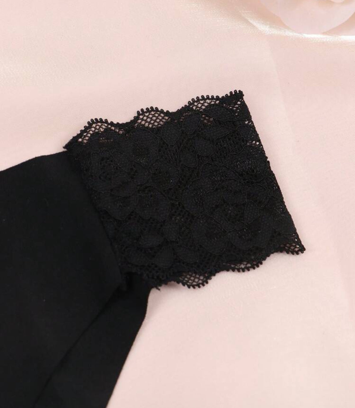 Vea - naadloze slip met kant